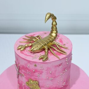 SCORPION THRONE CAKE - Image 3