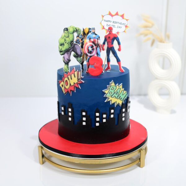 AVENGERS FLAIR CAKE