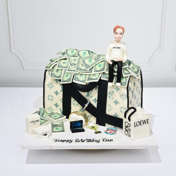 DOLLOR BAG THEME CAKE