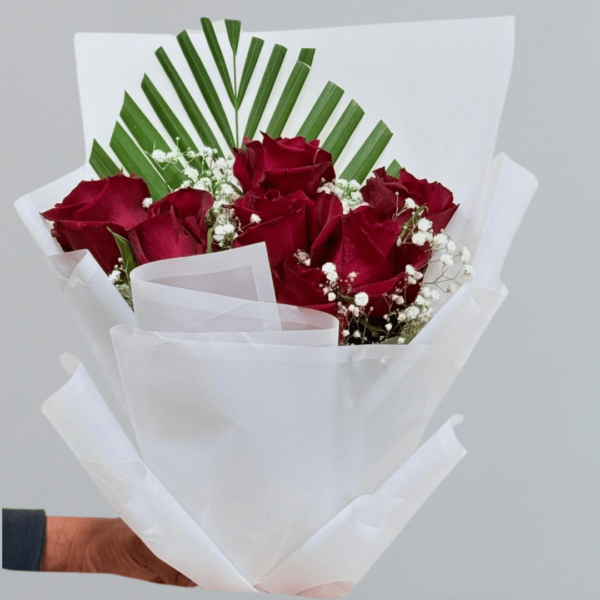 SEVEN ROSE BOUQUET