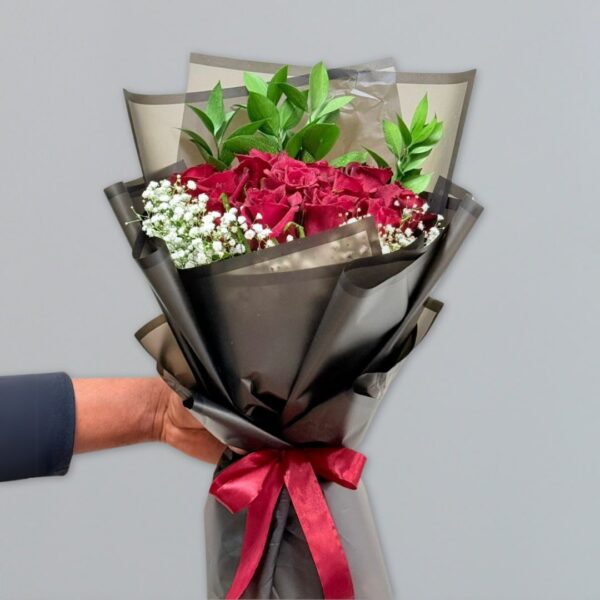 TWELVE RED ROSE BOUQUET