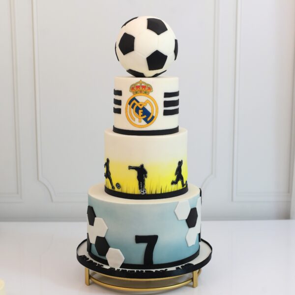 FOOTBALL CLUB THEME CAKE