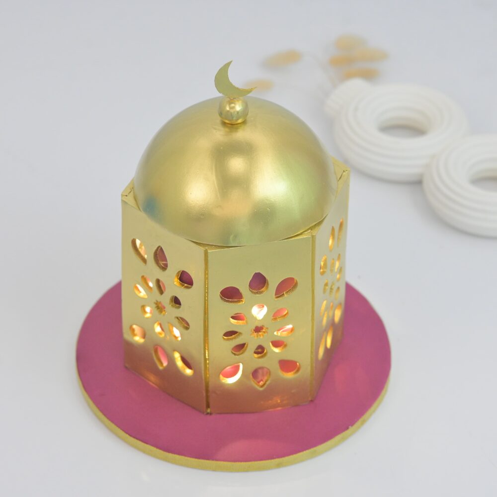 Lantern Cake - Image 3